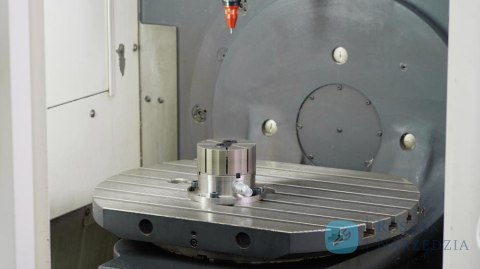 Mechan.tuleja zaciskowa 99mm AMF